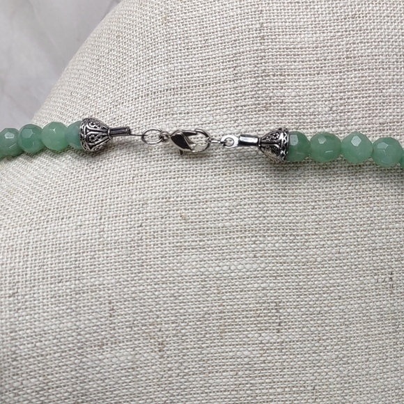 Artisan Crafted Aventurine Gemstone Necklace/Bracelet/Earrings Set - Picture 3 of 9